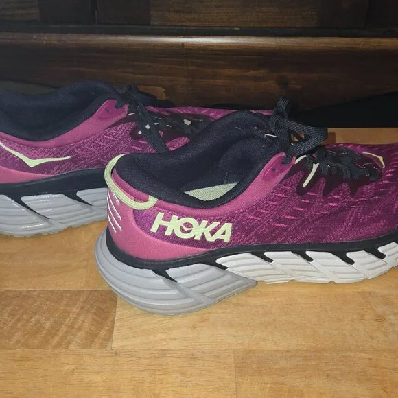 Hoka Gaviota sneakers - Picture 3 of 5